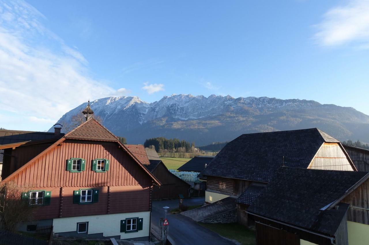 Отель Haus Brunner Бад-Миттерндорф Экстерьер фото